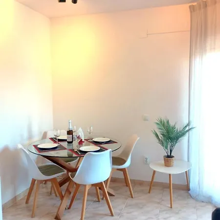 Apartamento Costa Brava 22 *